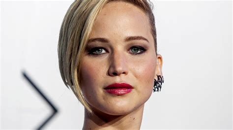 Jennifer Lawrence NUDE Leaked Pics and PORN Video [2020。